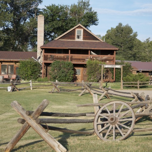 Affordable Wyoming Bed and Breakfast The Vee Bar